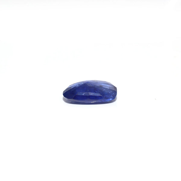 Blue Sapphire - 3.81 Carat