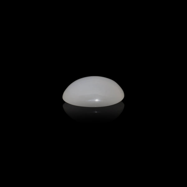 Moonstone - 7.6 Carat