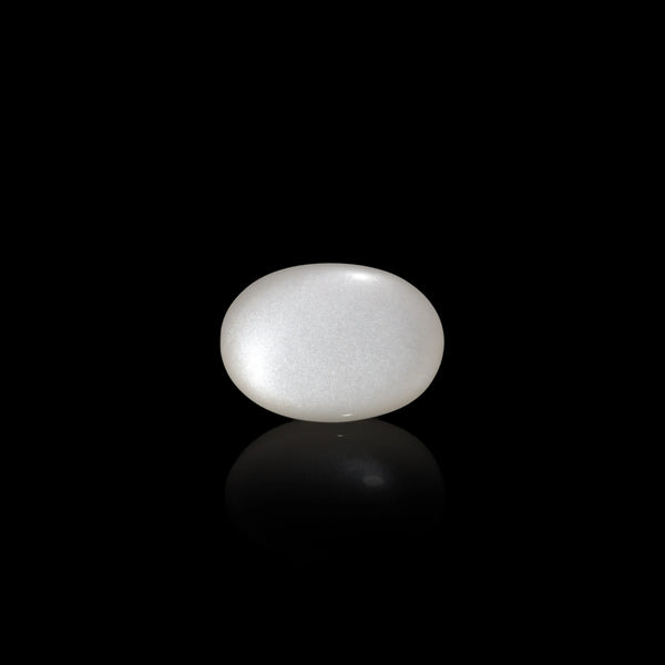 Moonstone - 9.9 Carat