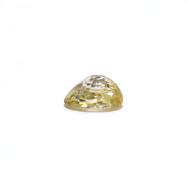 Yellow Sapphire - 6.7 Carat - Pramogh