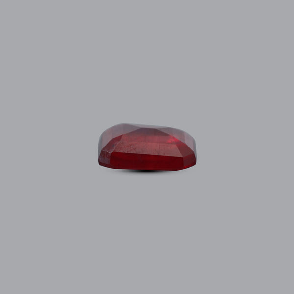 Ruby - 9 Carat