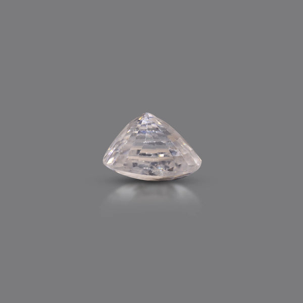 White Zircon - 6.95 Carat