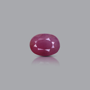 African Ruby - 4.05 Carat - Pramogh