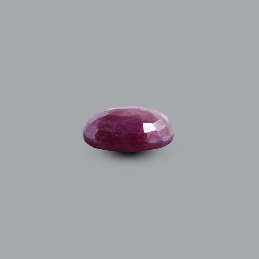 African Ruby - 9 Carat
