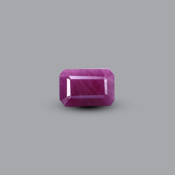 African Ruby - 3.8 Carat - Pramogh