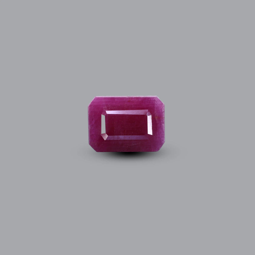 African Ruby - 3.8 Carat - Pramogh