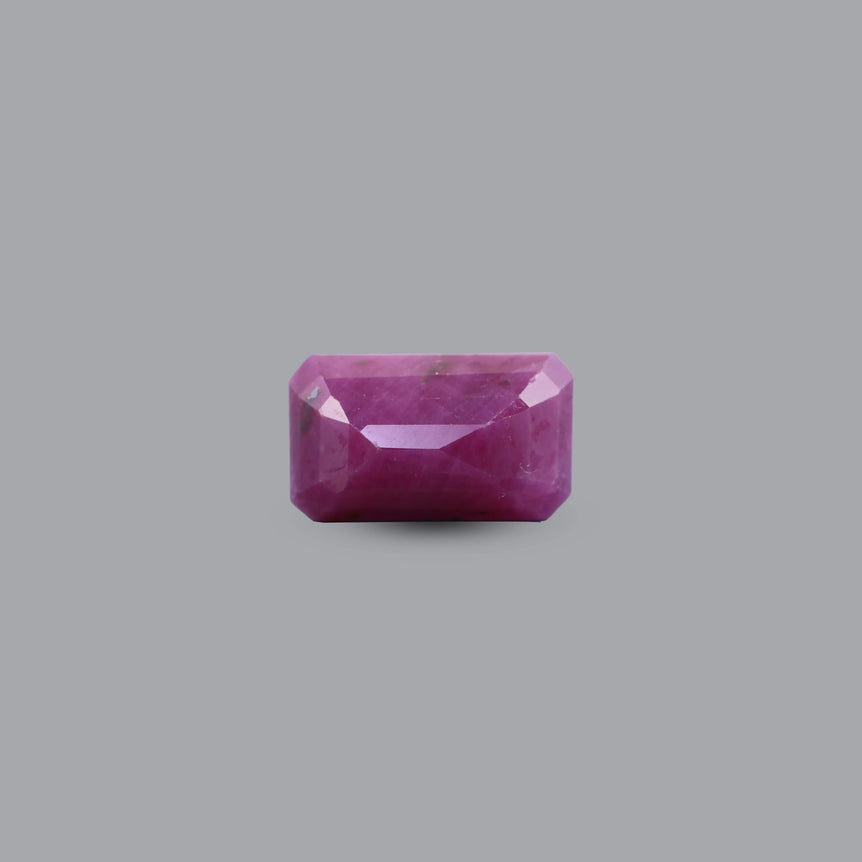 African Ruby - 9 Carat