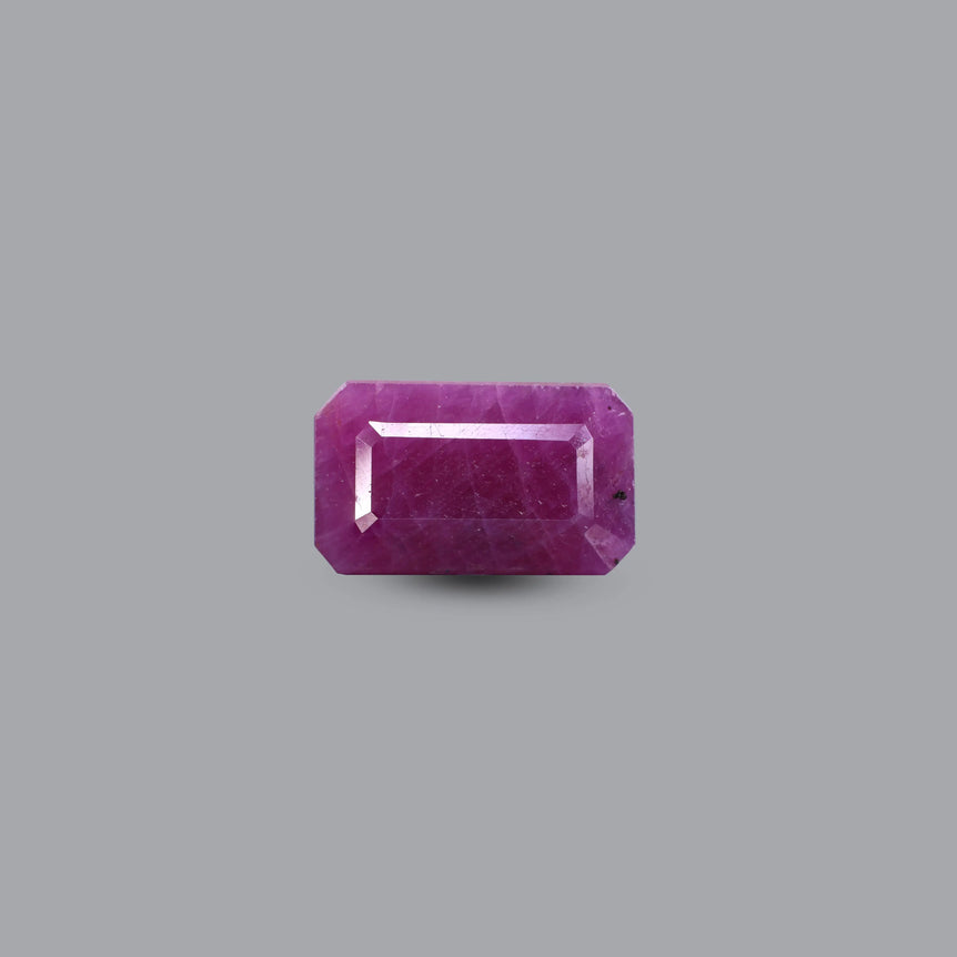 African Ruby - 7.95 Carat - Pramogh