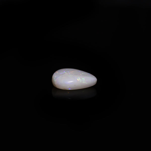 Opal- 4.6 Carat