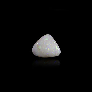 Australian Opal - 4.07 Carat - Pramogh