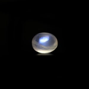 Blue Moonstone - 4.5 Carat - Pramogh