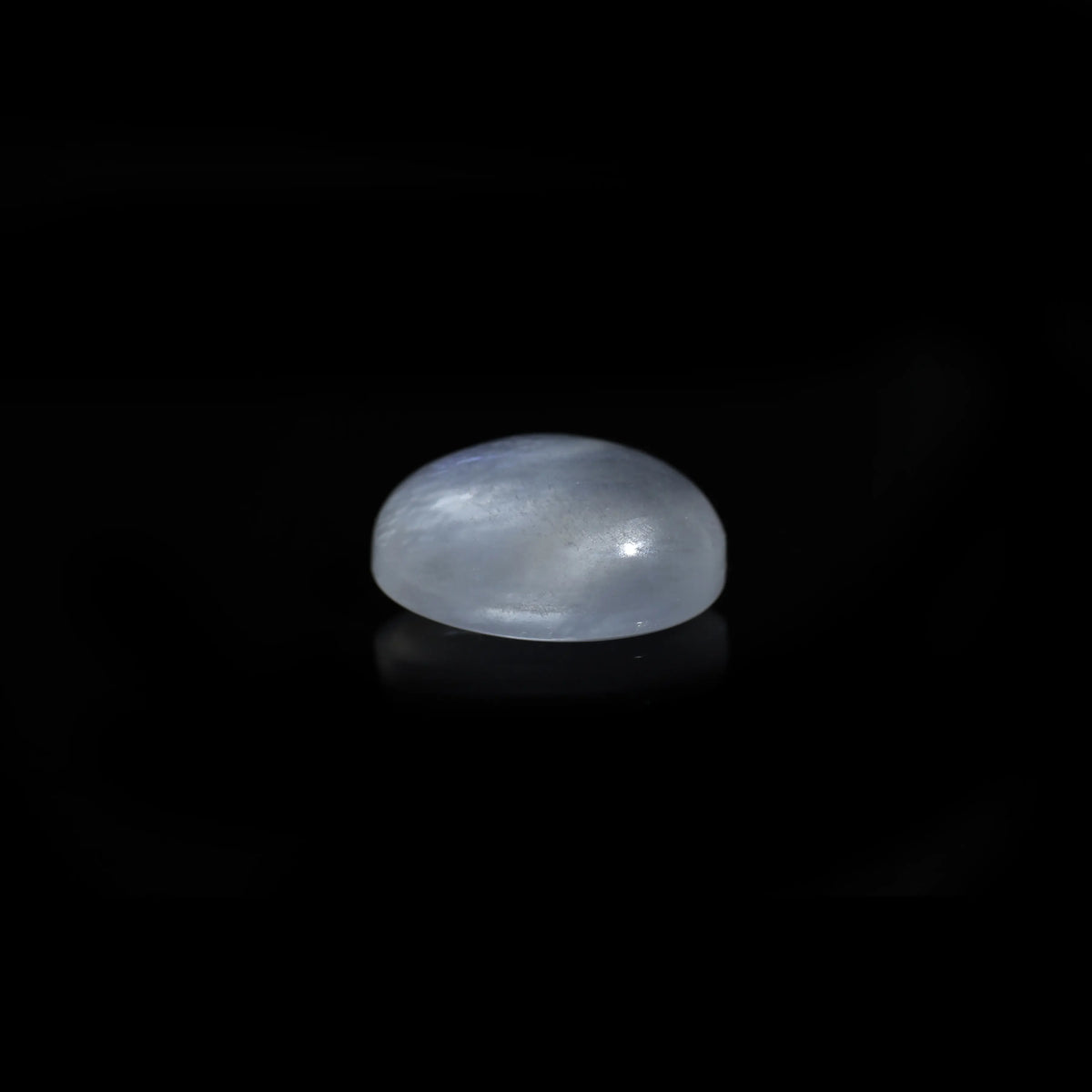 Blue Moonstone - 7.6 Carat