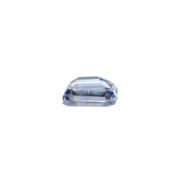 Blue Sapphire - 3.74 Carat