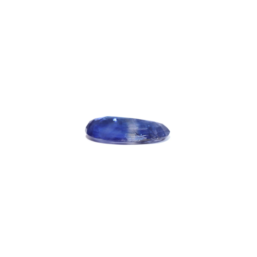 Blue Sapphire - 3.83 Carat