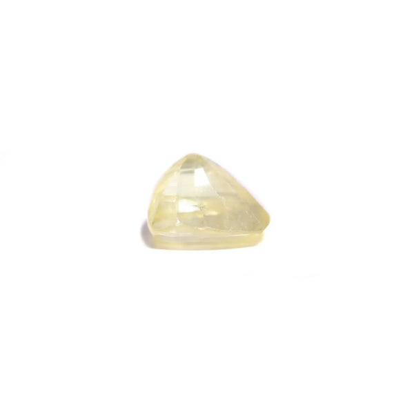 Yellow Sapphire - 2.7 Carat