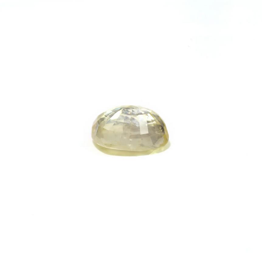 Yellow Sapphire - 3.6 Carat - Pramogh