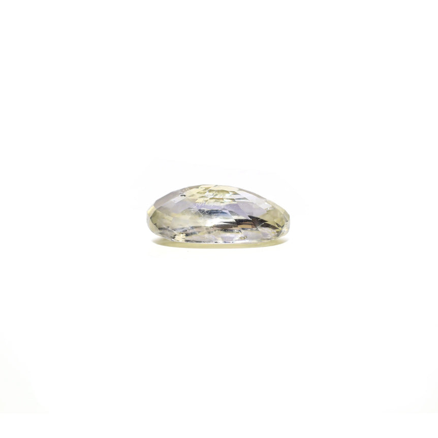 Yellow Sapphire - 4.23 Carat