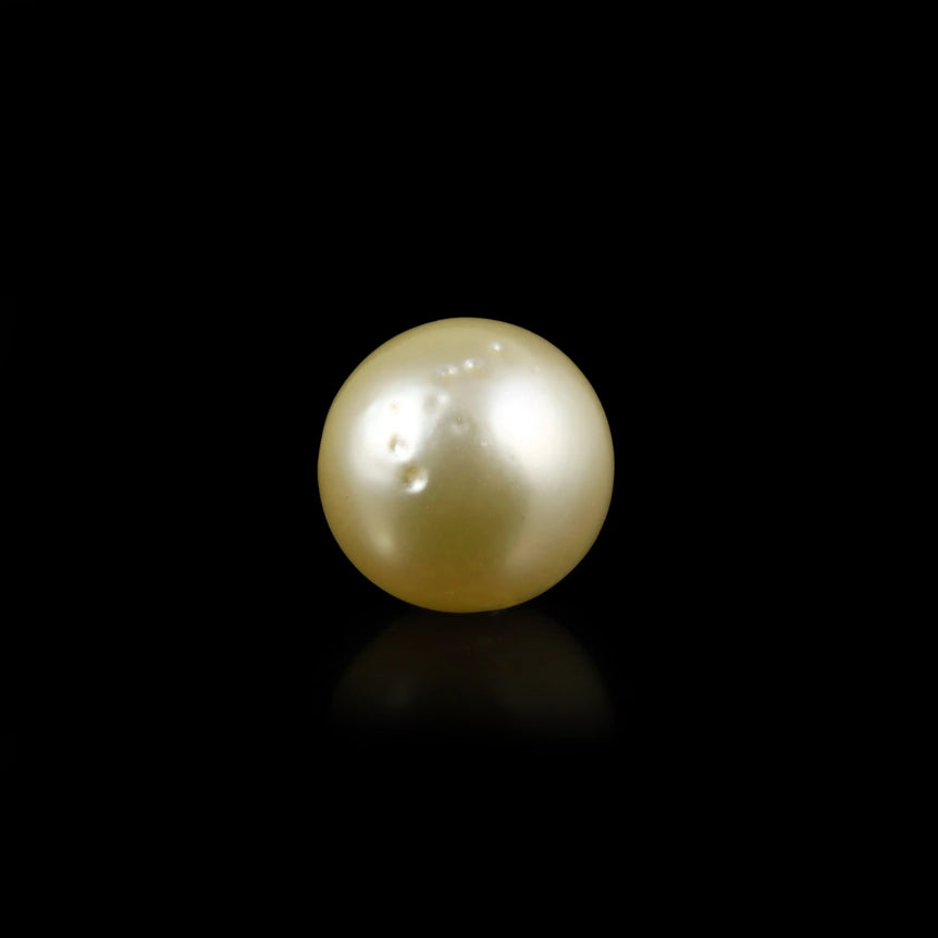 Golden Pearl - 4.35 Carat