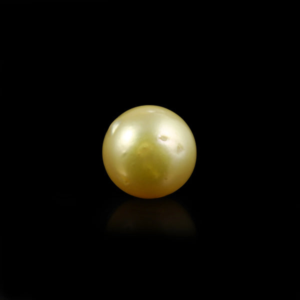 Golden Pearl - 4.65 Carat