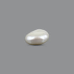 Keshi Pearl - 3.75 Carat