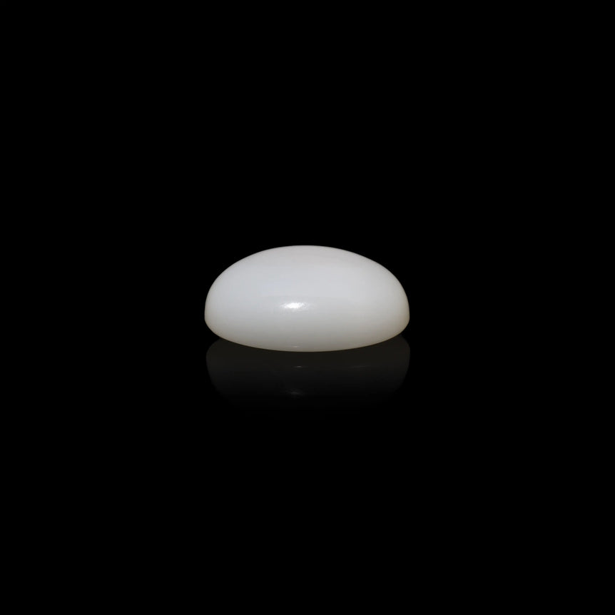 Moonstone - 9.9 Carat
