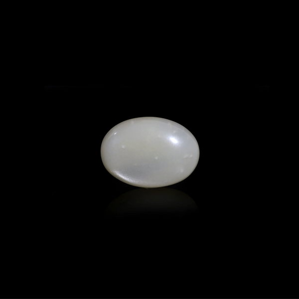 Moonstone - 30.35 Carat - Pramogh