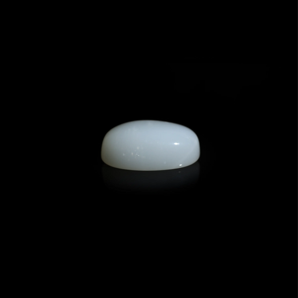 Moonstone - 15.5 Carat