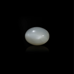 Moonstone - 17.65 Carat - Pramogh