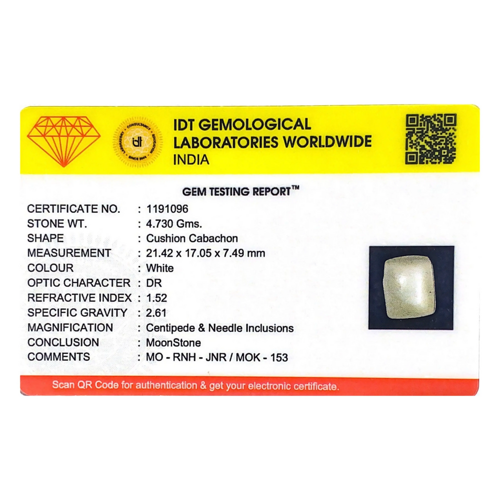 Moonstone - 23.65 Carat