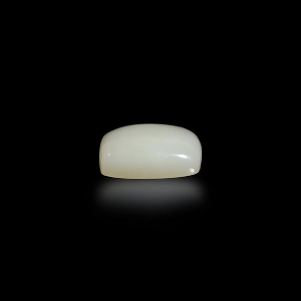 Moonstone - 27.15 Carat