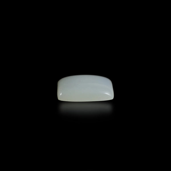Moonstone - 21.9 Carat