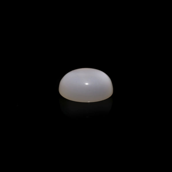 Moonstone - 3.9 Carat