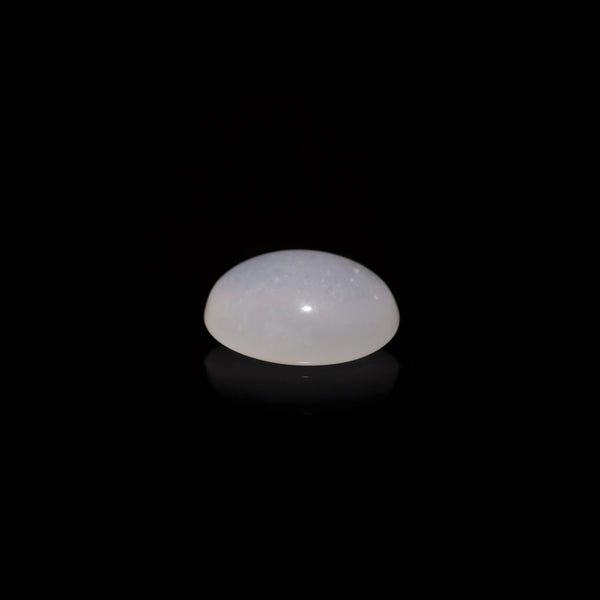 Moonstone - 3.8 Carat