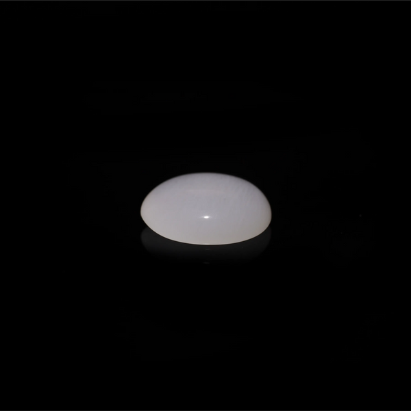 Moonstone - 3.9 Carat