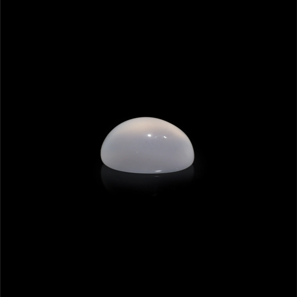 Moonstone - 3.65 Carat