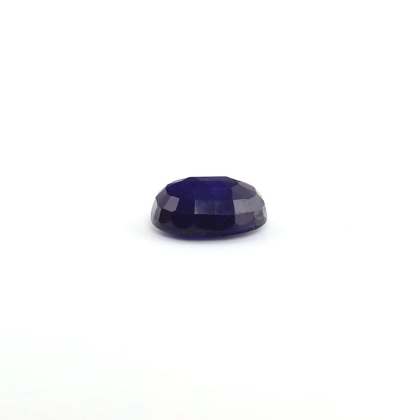 Blue Sapphire - 3.81 Carat