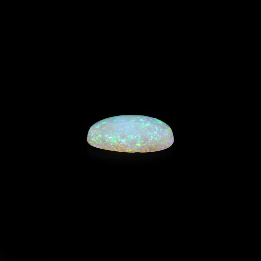 Opal - 3.85 Carat