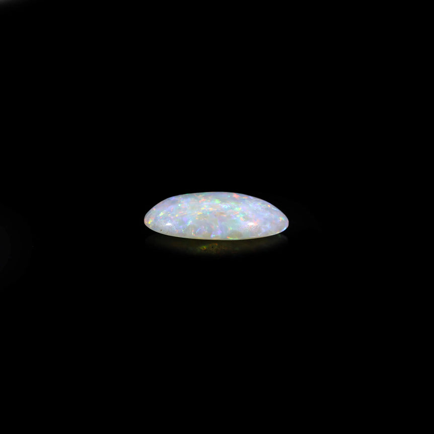 Opal - 3.9 Carat