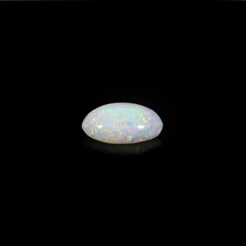 Opal - 3.9 Carat