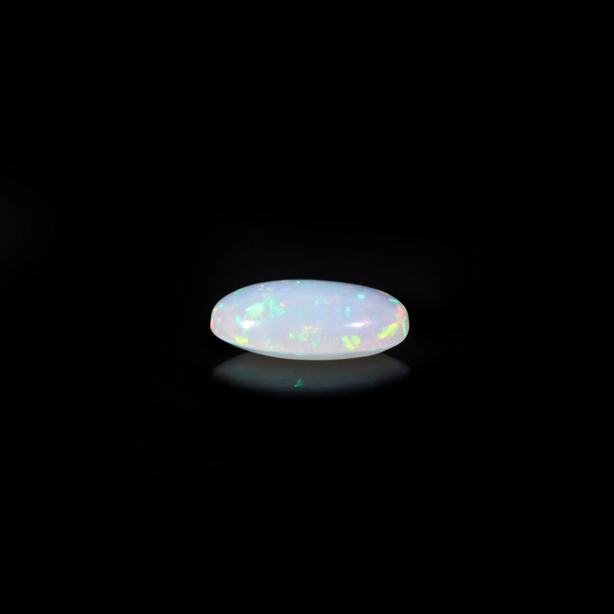 Opal - 3.65 Carat