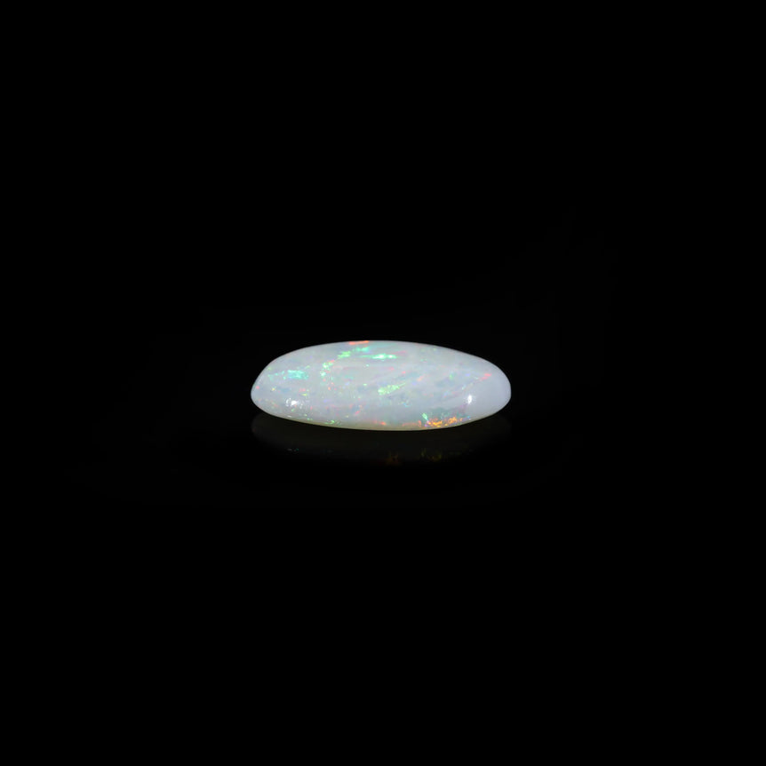 Opal - 3.9 Carat