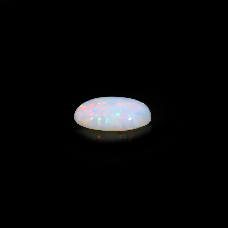 Opal - 3.85 Carat