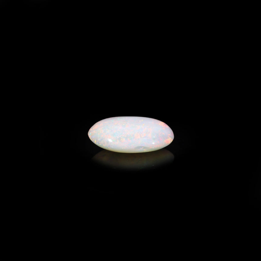 Opal - 3.9 Carat