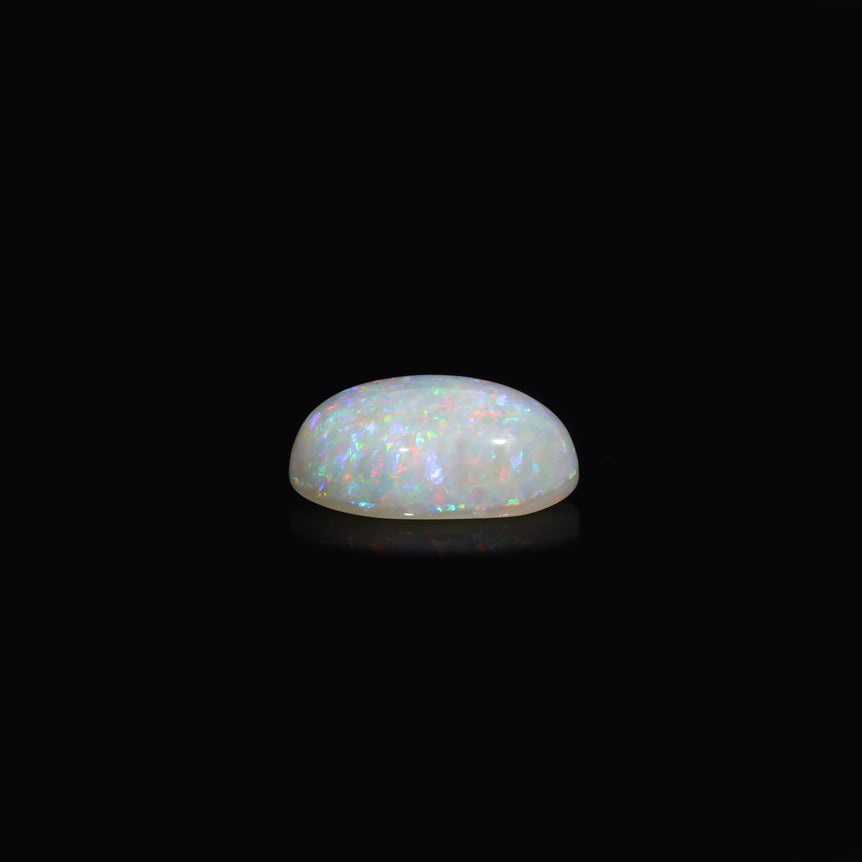 Opal - 3.85 Carat