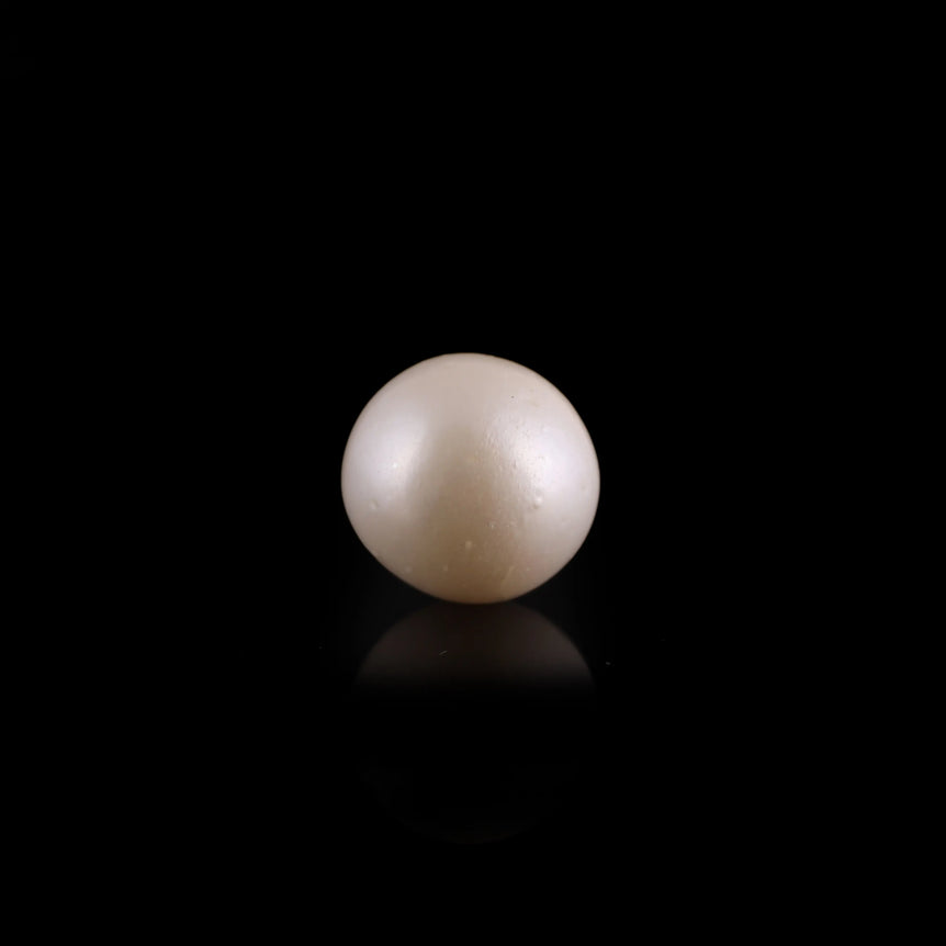 Pearl - 7.7 Carat - Pramogh