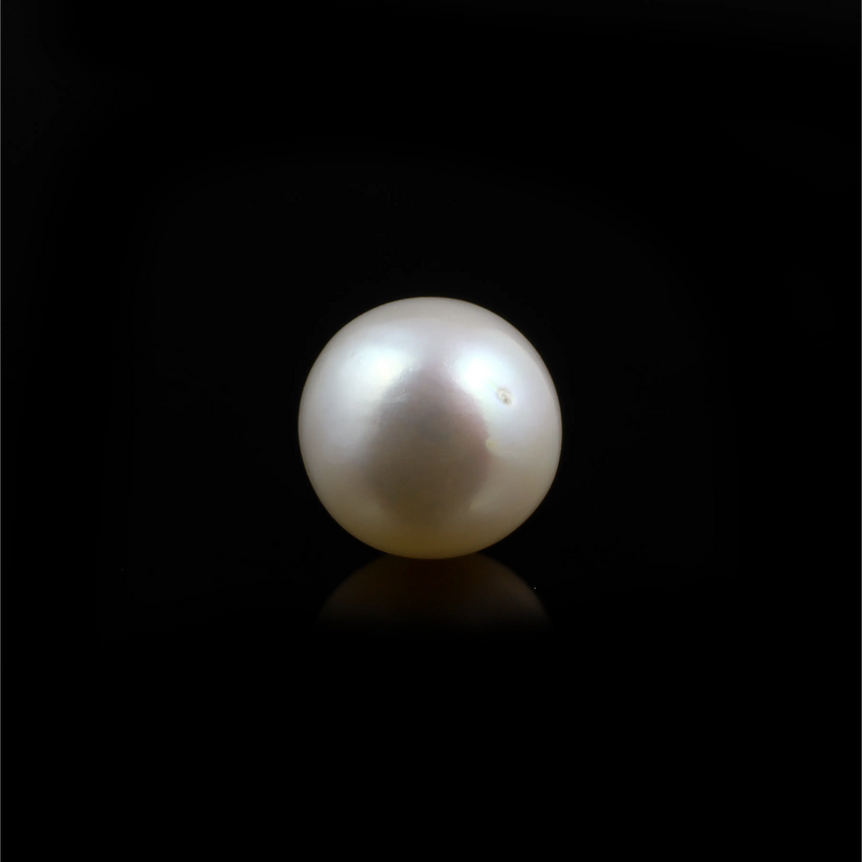 Pearl - 5.55 Carat