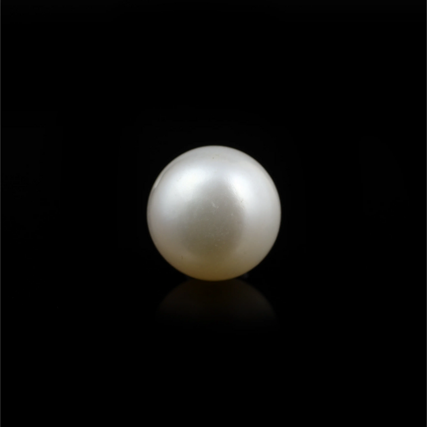 Pearl - 5.85 Carat