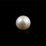 Pearl - 5.5 Carat