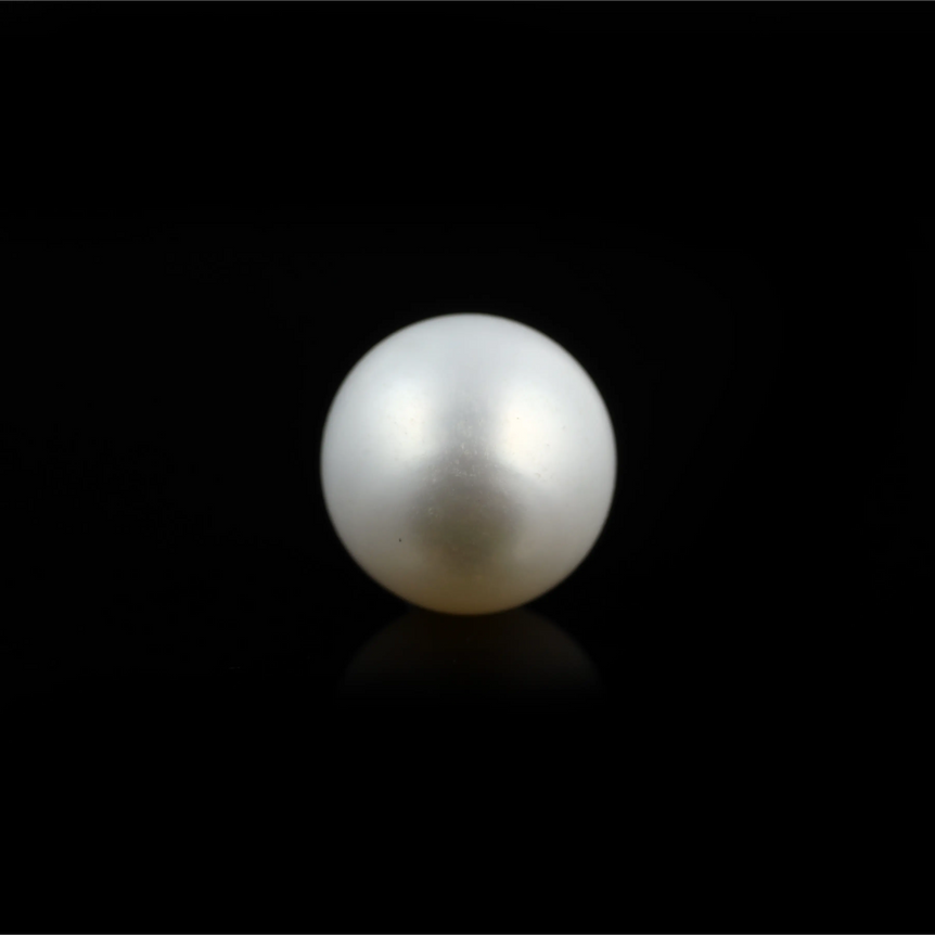 Pearl - 5.5 Carat