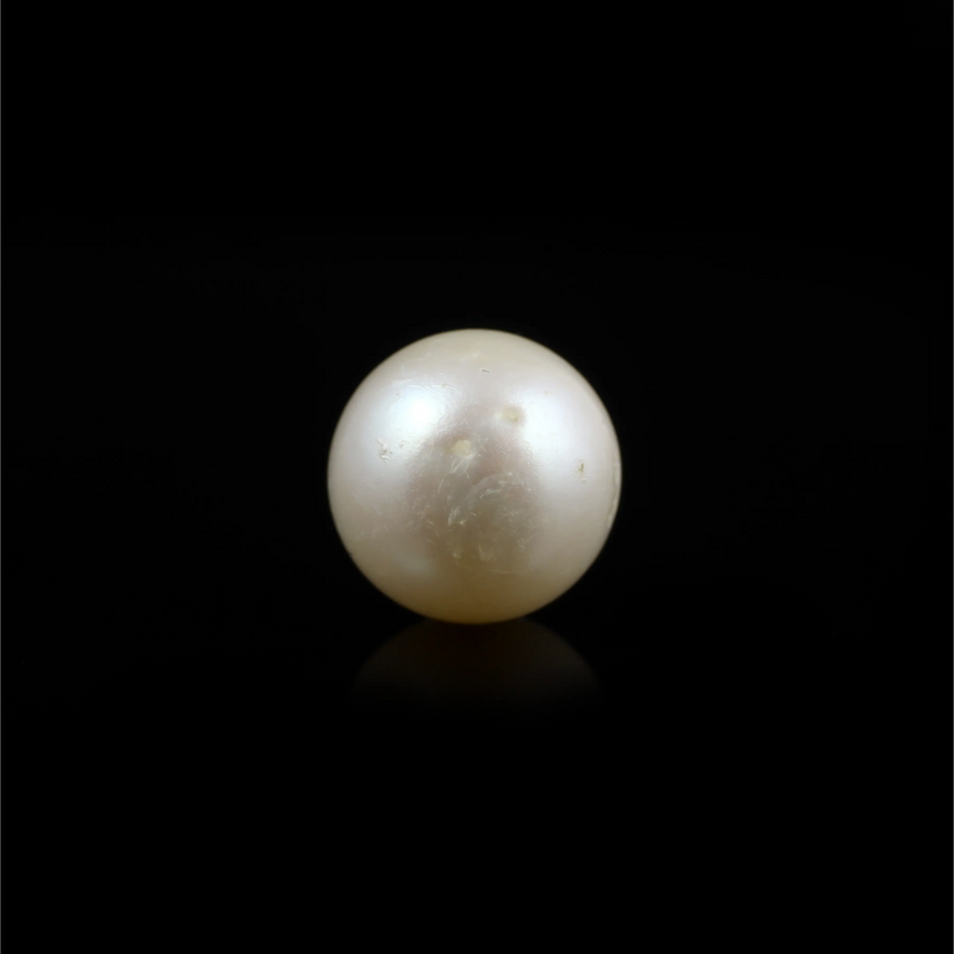 Pearl - 5.7 Carat